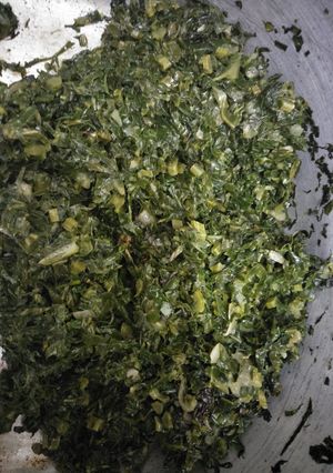 A picture of Fried kales.