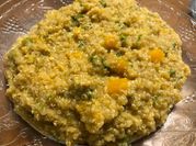 Una foto de risotto de quinoa