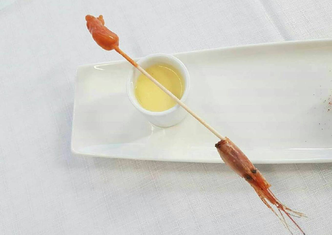 Sopa fría de naranja con quisquillas
