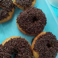 Yoshlar porno tomosha qilishadi va zavqlanishadi Aikakan sex nkarner