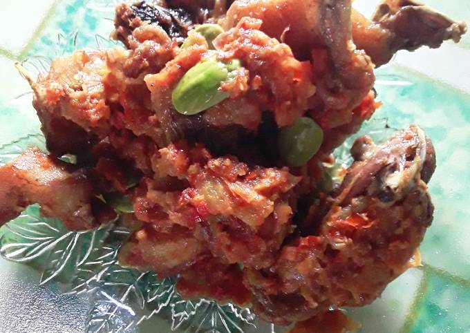 Ayam Goreng Sambal Petei