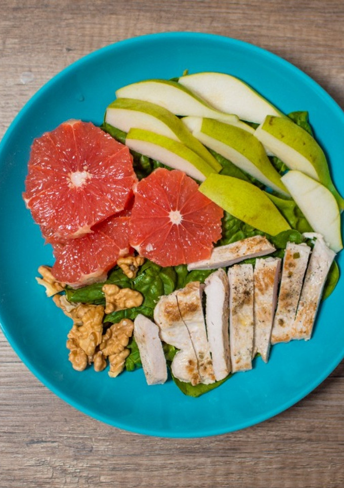 Una foto de Ensalada de pavo con pomelo