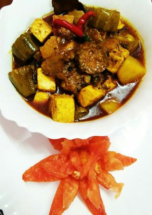 A picture of Potol paneer.