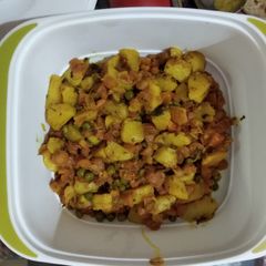 A picture of Aloo Gajar Matar ki sabzi.