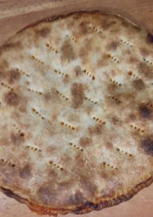 Una foto de Empanada de atún y pimiento del piquillo
