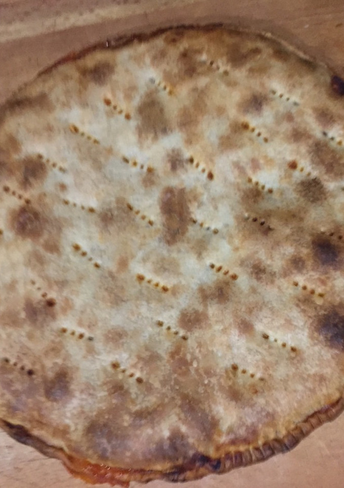 Una foto de Empanada de atún y pimiento del piquillo