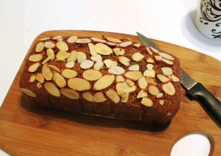 Coffee and almond cake