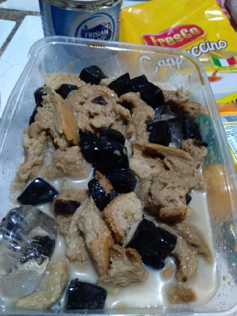 Langkah Gampang Membuat Resep Es CapRoCin (capucino roti cincau) yang Menggugah Selera Anti Ribet, Uenak Banget