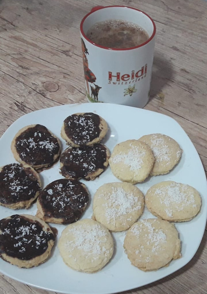 Una foto de Galletitas de Coco