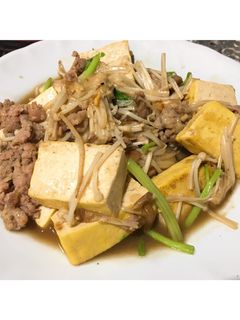 รูปของ เห็ดเข็มทองผัดเต้าหู้หมูสับ