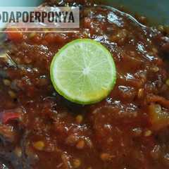 A picture of Sambel Terasi.
