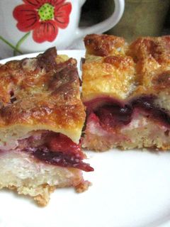 Túrós-szilvás szórt pite (Gluténmentes) recept fotója