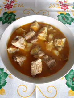 Una foto de Guiso de patatas con costillas