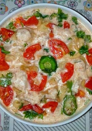 A picture of Spicy dahi phulkian 🍅🧅🥦🍅.