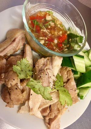 รูปของ ไก่ต้มน้ำปลา สูตร กินคนเดียว^_^