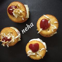 A picture of Biscuit Sandwiches for kid's.