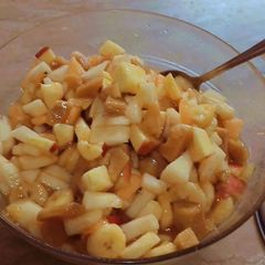 A picture of Fruitien fruit chaat.