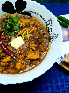 A picture of Dhaba Style Egg Dal Tadka.