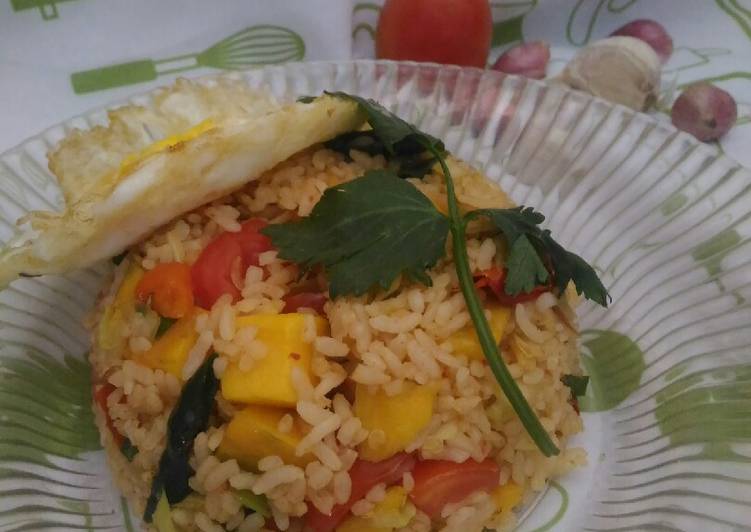 Macam macam Memasak Nasi Goreng Bumbu Iris Jadi, mengenyangkan