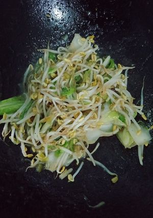 Foto resep Tumis Toge Sawi Putih