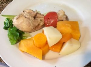 Una foto de Cocina para principiantes: Pollo hervido