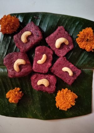 A picture of Beetroot kalakand.