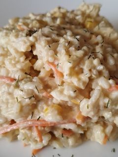 Una foto de Ensalada de arroz con mayonesa y Dijon