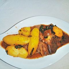 A picture of Potatoes peppersoup.