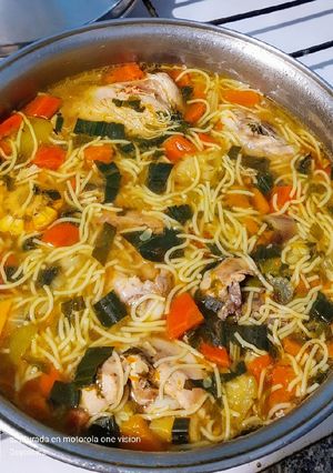 Una foto de Sopa de pollo