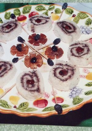 A picture of Black and white twister sandwich.