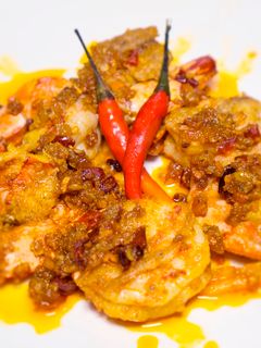 A picture of Chili Garlic Prawns (Mild Spicy Gambas).