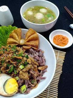 Foto resep Mie Ayam Bangka Enak Pake Banget