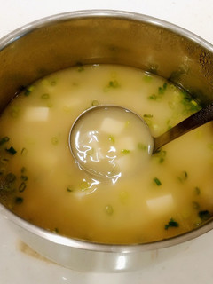 懶人味噌湯(方便素/全素)(簡單料理) 的食譜成品照片