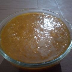 A picture of Alu bukharey ki chutney.