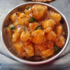 A picture of Kela nu shak (ripe banana curry).
