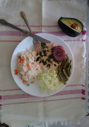 Una foto de Pechuga de pollo con cilantro