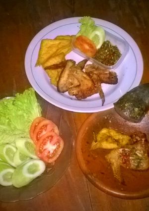 Foto resep Sayap Ayam dan Tahu Penyet