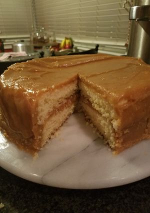 A picture of Caramel Cake.