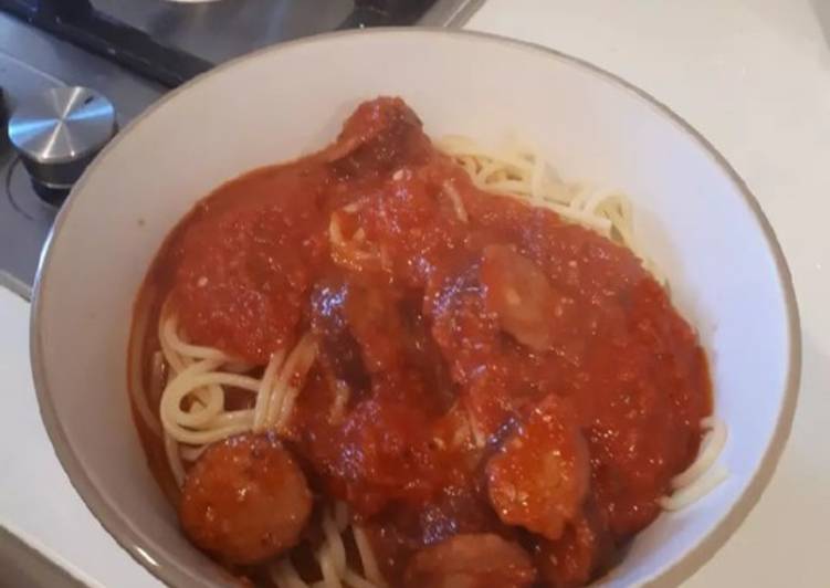 Simple Way to Serve Delicious Spicy Tomato Spaghetti