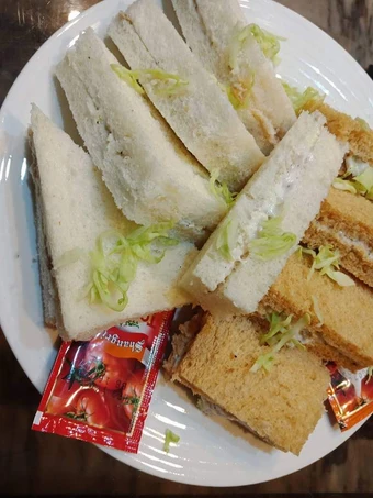 Easy Way Make Chicken spread sandwiches which Delicious