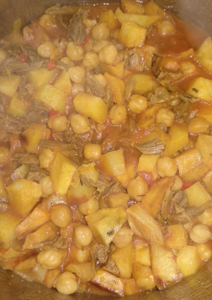 Una foto de Ropa vieja Canaria