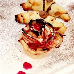 A picture of Baked Apple Rose.
