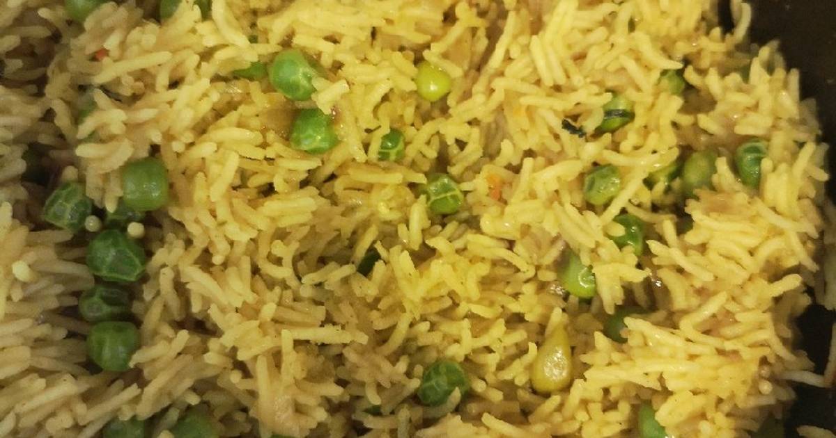 Flavoured Rice with Peas Recipe by Anne - Cookpad