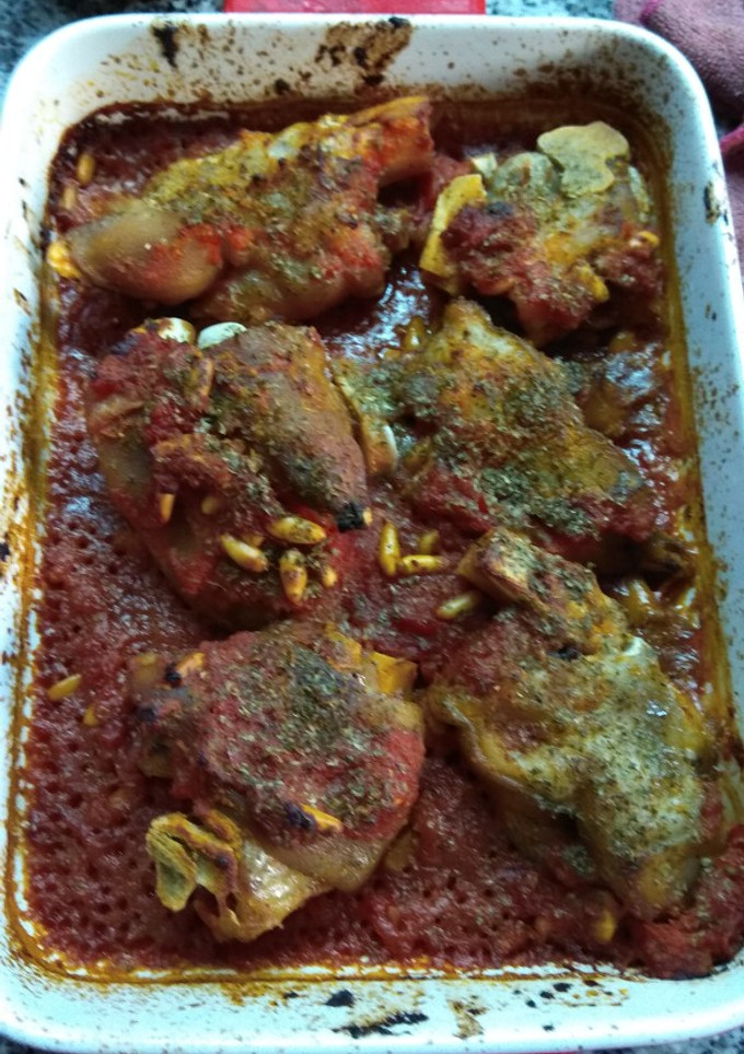Una foto de Manitas de cerdo al horno