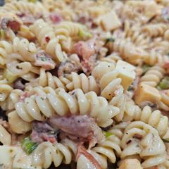 A picture of Our Favourite Pasta Salad.