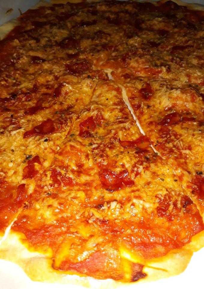 Una foto de Pizza casera🍕🍕