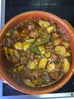 Una foto de Patatas a la Riojana