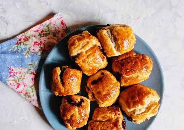 Recipe of Any-night-of-the-week Chocolate mini croissant 🥐 🍫