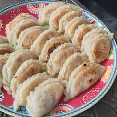 รูปของ Pierogi Polandia isi kentang keju & daging