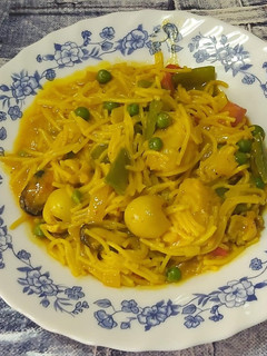 Una foto de Fideos a la marinera